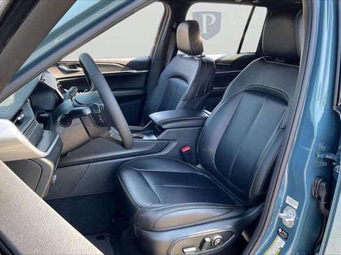 New 2026 Jeep Grand Cherokee Limited image 21