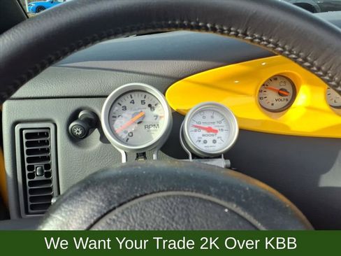 Used 2000 Plymouth Prowler image 12