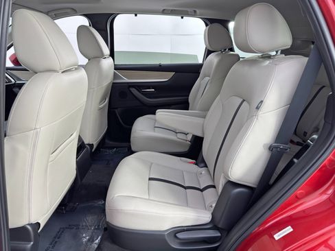 Used 2024 MAZDA CX-90 3.3 Turbo w/ Preferred Plus image 39