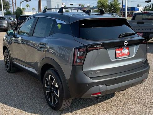 New 2026 Nissan Kicks SV w/ Cold Weather Package image 5