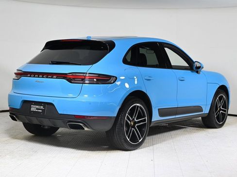 Certified 2019 Porsche Macan image 7