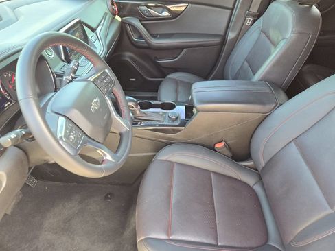 Used 2022 Chevrolet Blazer RS w/ Enhanced Convenience Package FWD image 11
