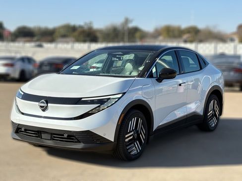 New 2026 Nissan Leaf SV+ image 2