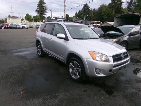 Used 2011 Toyota RAV4 Sport w/ Sport Appearance Pkg AWD/4WD image 3
