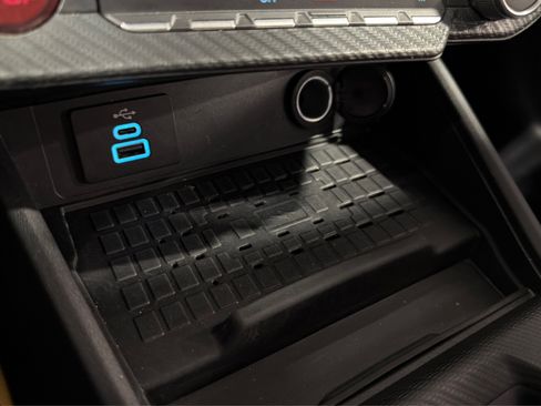 Used 2024 Ford Mustang Premium RWD image 33