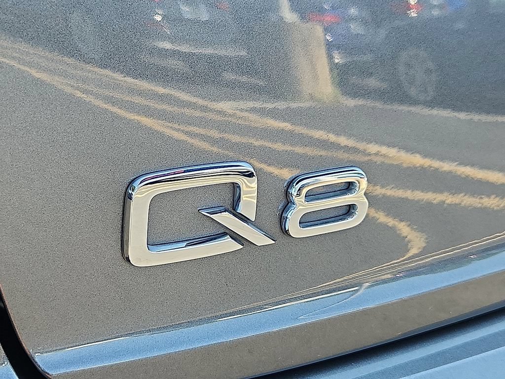 Used 2023 Audi Q8 Premium w/ Convenience Package AWD/4WD image 29