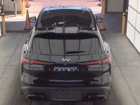 Certified 2025 INFINITI QX60 Pure image 21