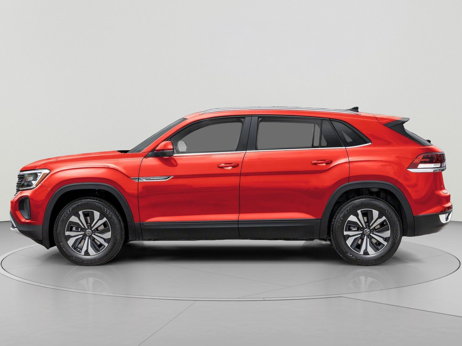 Used 2024 Volkswagen Atlas Cross Sport SE w/ Panoramic Sunroof Package FWD image 3