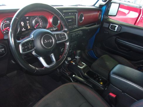 Used 2021 Jeep Gladiator Rubicon image 11