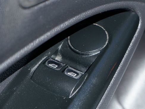 Used 2018 Ford Transit Connect XL image 18