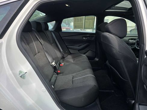 Used 2024 Honda Accord Sport image 12