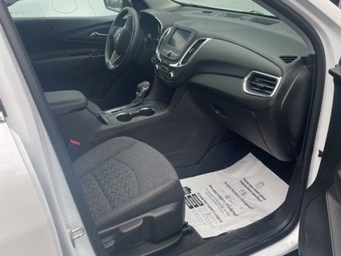 Used 2022 Chevrolet Equinox LT image 5