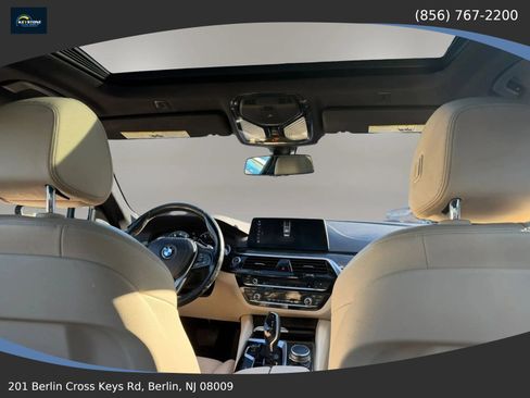 Used 2018 BMW 530i xDrive AWD/4WD image 17