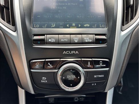 Used 2018 Acura TLX V6 w/ Technology Package FWD image 30