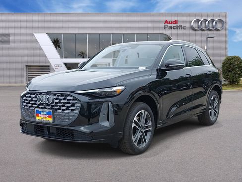 New 2026 Audi Q5 Premium Plus AWD/4WD image 1