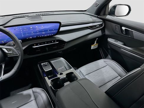 New 2026 Buick Enclave Sport Touring w/ Power Package image 24