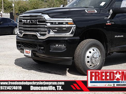 New 2026 RAM 3500 Laramie w/ Max Tow Package image 42