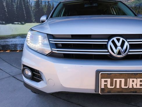 Used 2016 Volkswagen Tiguan SE FWD image 35