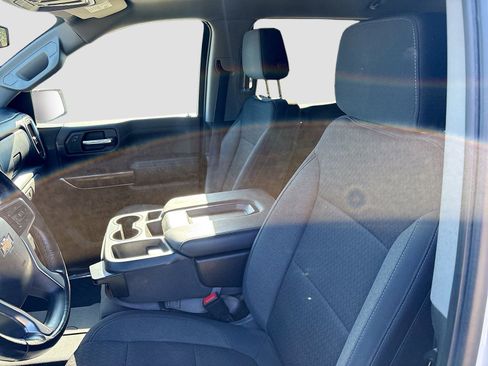 Used 2022 Chevrolet Silverado 1500 LT AWD/4WD image 21