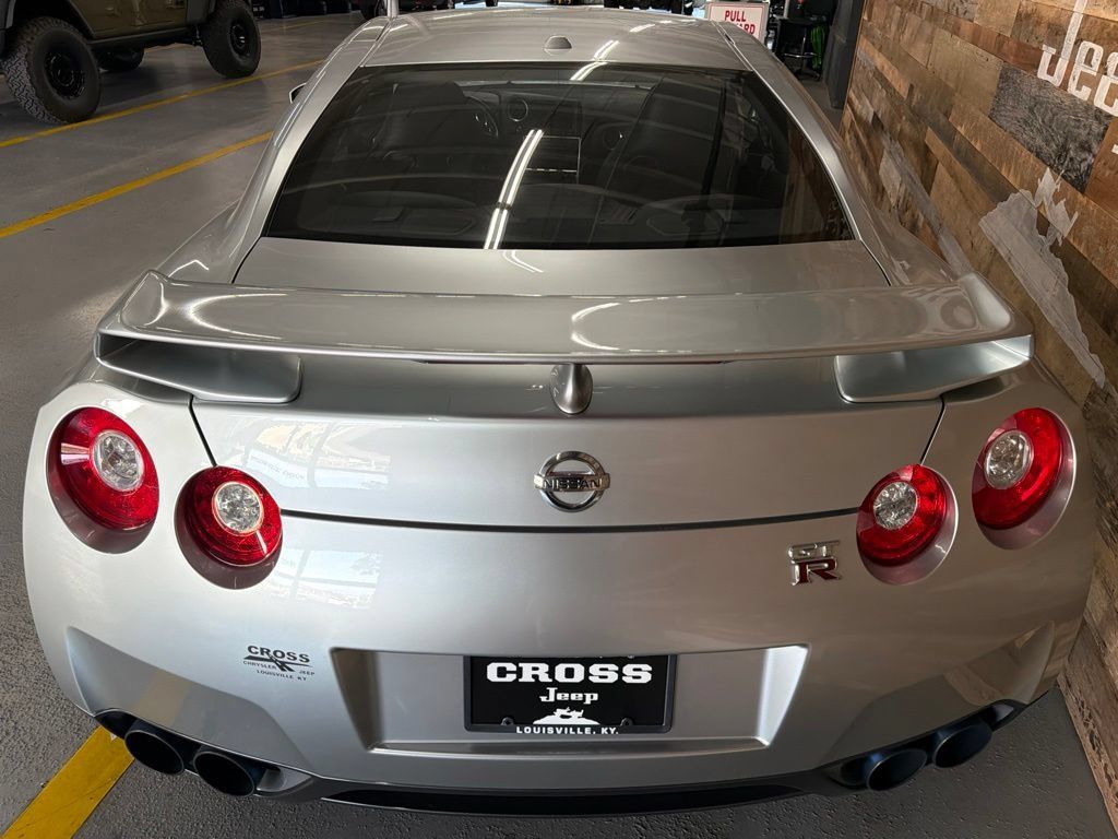 Used 2009 Nissan GT-R Premium AWD/4WD image 74