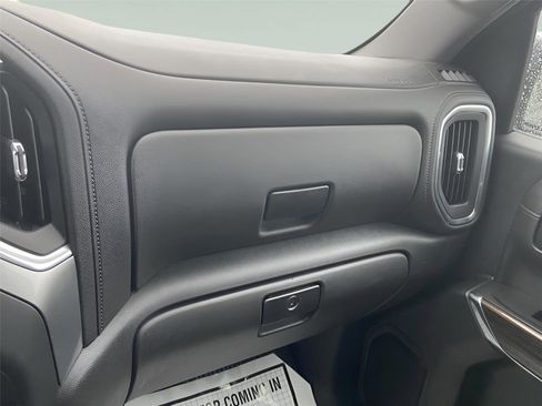 Used 2022 Chevrolet Silverado 1500 RST w/ Z71 Off-Road Package image 34