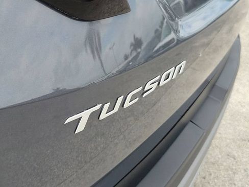 Used 2025 Hyundai Tucson SE FWD image 6