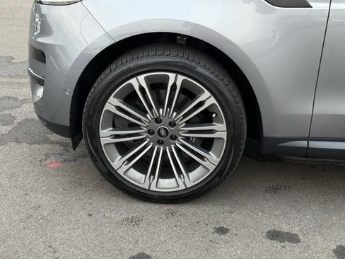 Certified 2023 Land Rover Range Rover Sport SE image 15