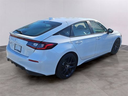 Certified 2025 Honda Civic Sport image 4