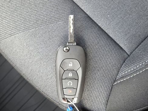 New 2026 Chevrolet Trax LS w/ LS Convenience Package FWD image 34