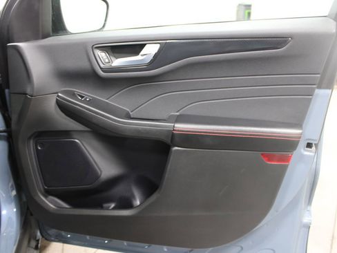 Used 2024 Ford Escape ST-Line image 34