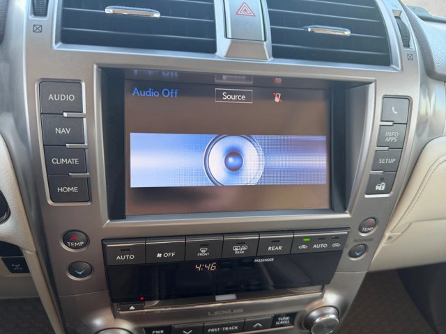 Used 2016 Lexus GX 460 Luxury AWD/4WD image 15