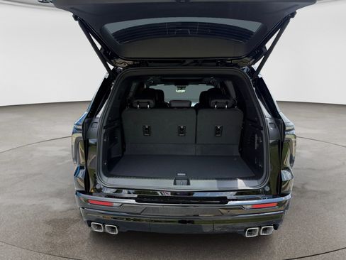 New 2026 Chevrolet Traverse RS FWD image 17