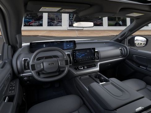 New 2026 Ford Expedition Max Platinum image 9