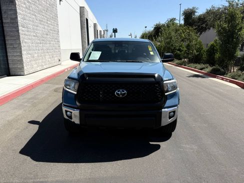 Used 2021 Toyota Tundra SR5 w/ SR5 Leather Package AWD/4WD image 2