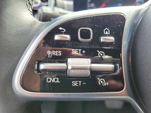 Used 2021 Mercedes-Benz A 220 image 21