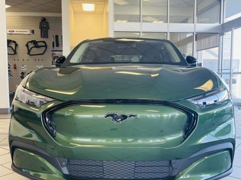 New 2025 Ford Mustang Mach-E Premium image 8