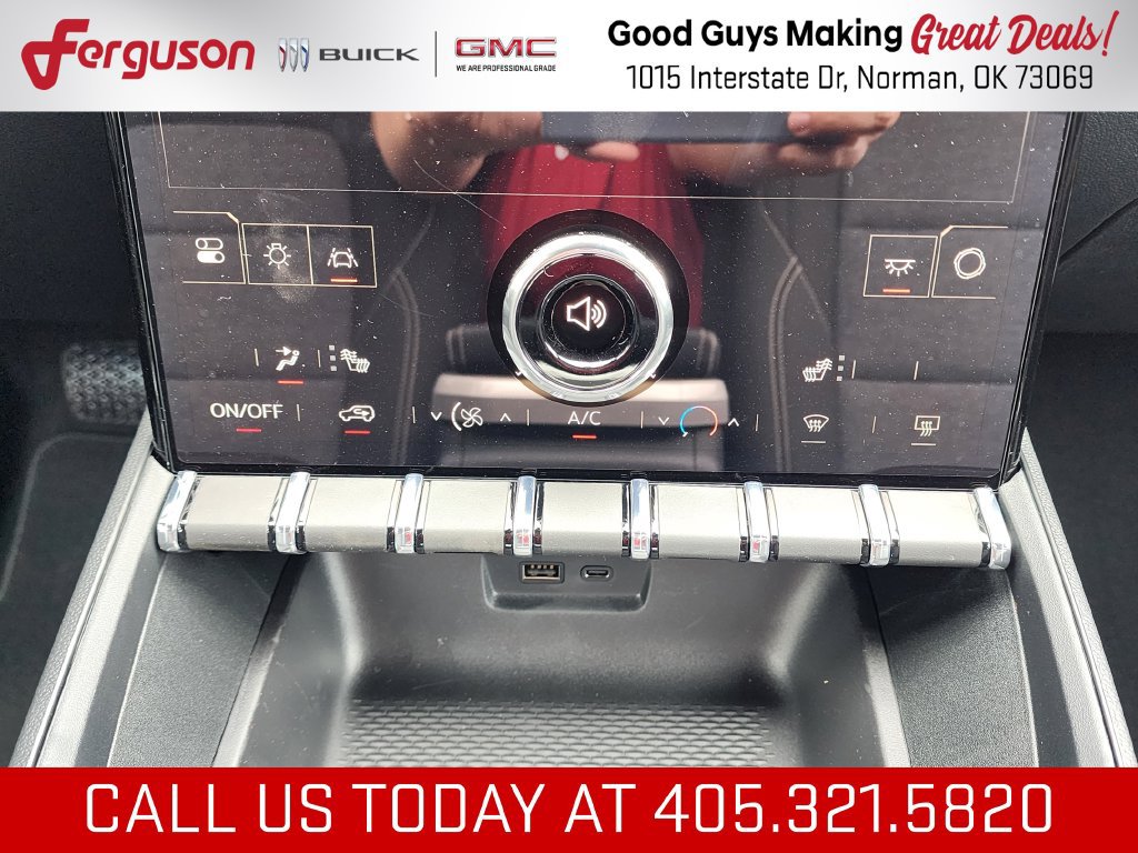 New 2027 GMC Terrain Elevation w/ Black Edition FWD image 28