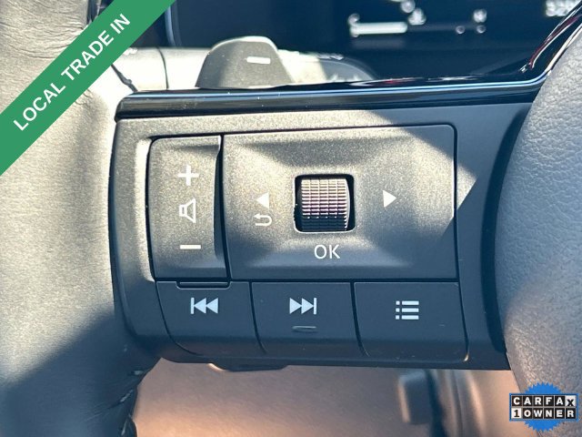 Used 2024 Nissan Pathfinder Platinum AWD/4WD image 33