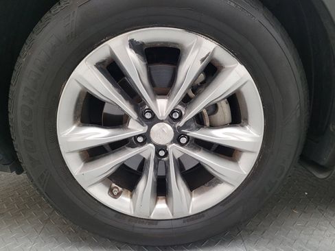 Used 2018 Hyundai Santa Fe Sport 2.0T FWD image 31