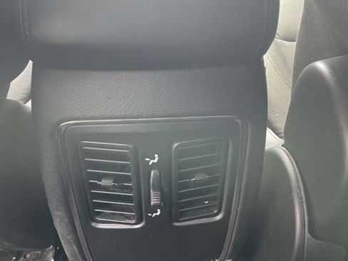 Used 2017 Dodge Durango SXT w/ Quick Order Package 23B AWD/4WD image 12
