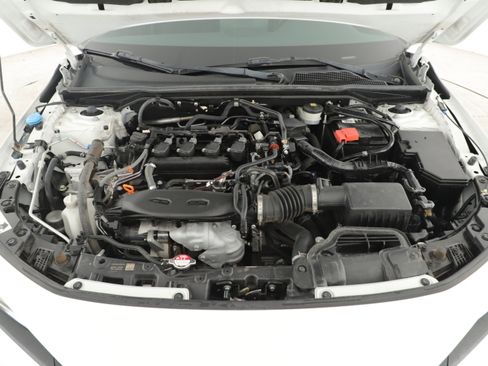 Used 2022 Honda Civic Sport Touring image 6