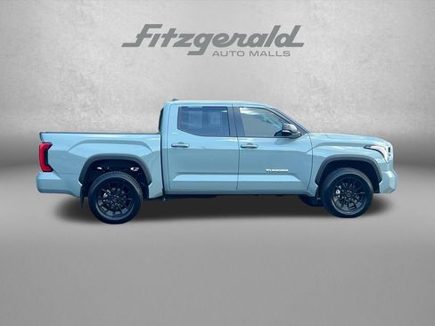 Used 2025 Toyota Tundra SR5 w/ SR5 Premium Package AWD/4WD image 3