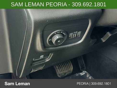 New 2025 Jeep Grand Cherokee L Limited w/ Black Appearance Package image 10