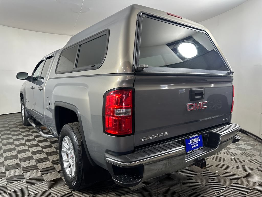 Used 2017 GMC Sierra 1500 SLE w/ SLE Value Package AWD/4WD image 3