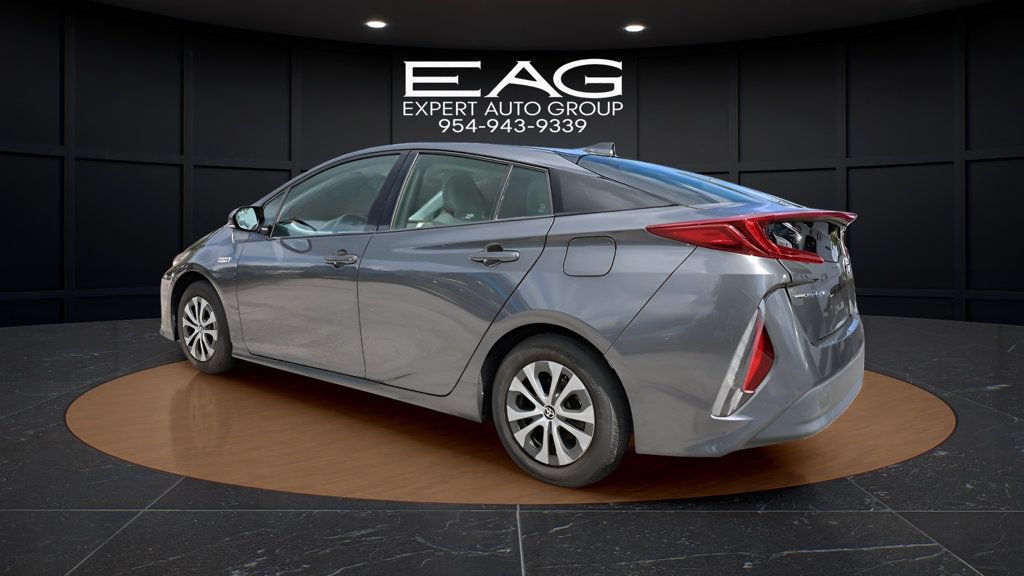 Used 2020 Toyota Prius Prime XLE FWD image 28