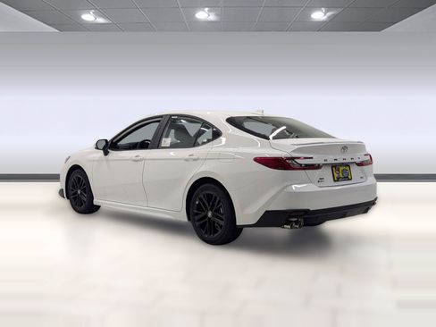 New 2026 Toyota Camry LE image 2