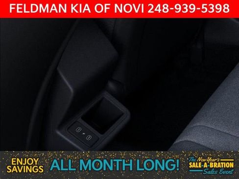 New 2025 Kia K4 LX image 27