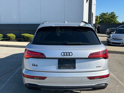 Used 2023 Audi Q5 e Prestige AWD/4WD image 9