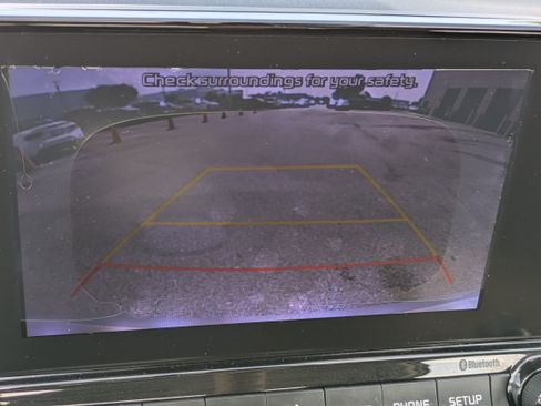 Used 2020 Kia Forte LXS FWD image 23