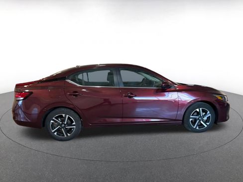 Used 2025 Nissan Sentra SV FWD image 16